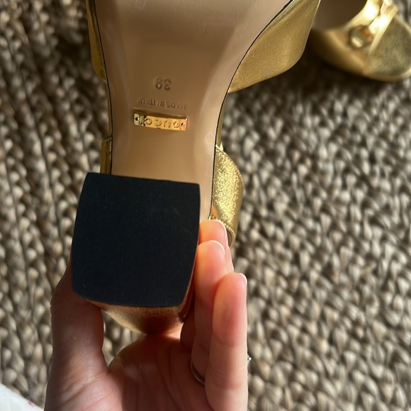 Gucci Gold Heels - Picture 4 of 4